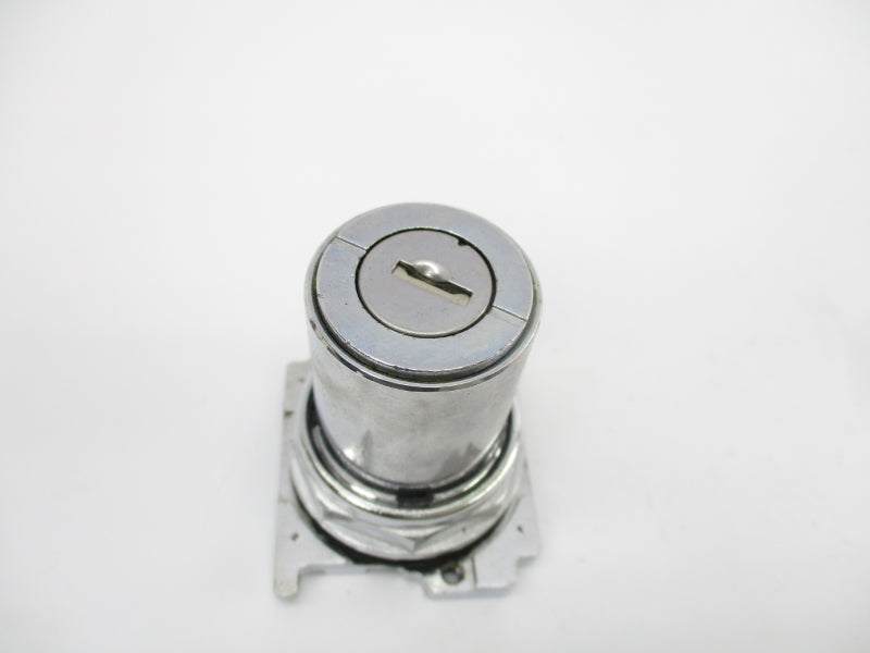 CUTLER HAMMER 10250T15222 SER. A3 (NO KEY) NSMP