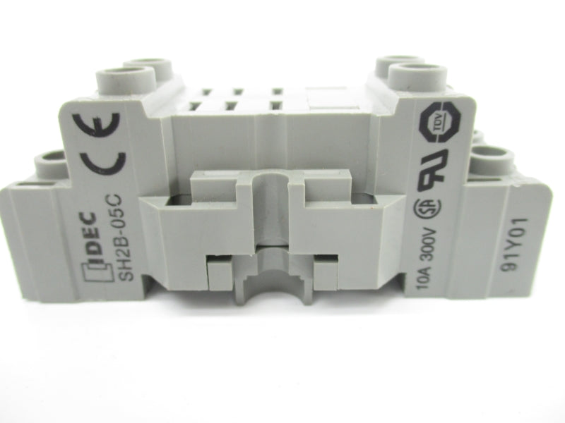 IDEC SH2B-05C 300V 10A NSNP