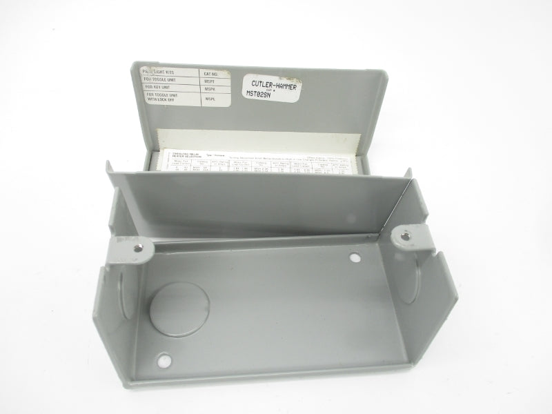 CUTLER HAMMER MST02SN 369D454G02 (AS PICTURED) NSMP