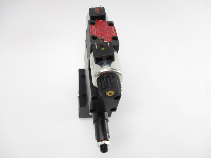 MOOG XEB14930-000-21 HPN699583 24VDC 1.29A UNMP