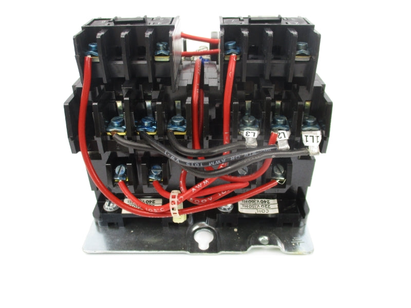 CUTLER HAMMER A50AN0BB SER. B1 220/240V 9A  NSMP