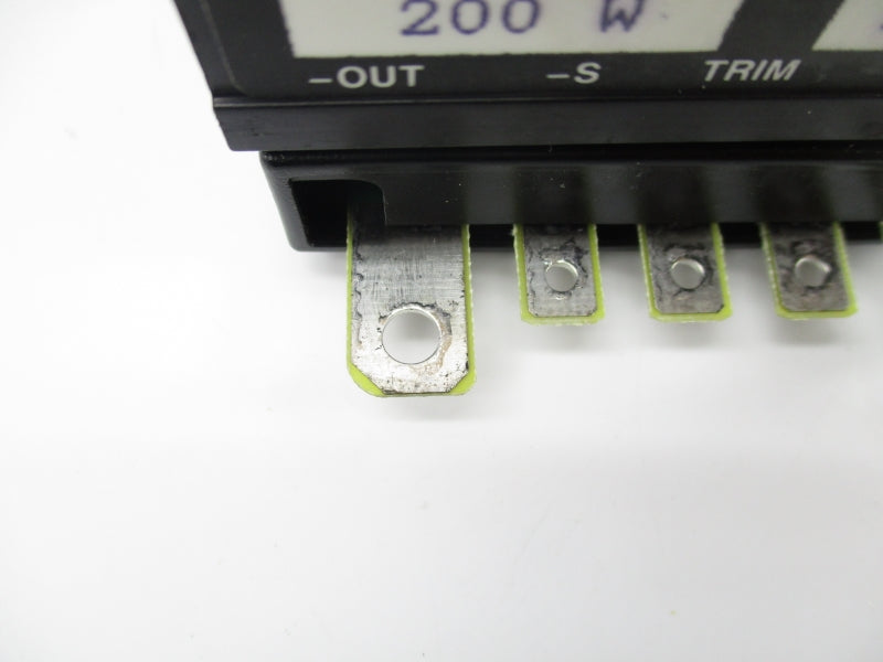 VICOR VI-LF3-CU 100-120/200-240VAC 4.6/2.3A UNMP