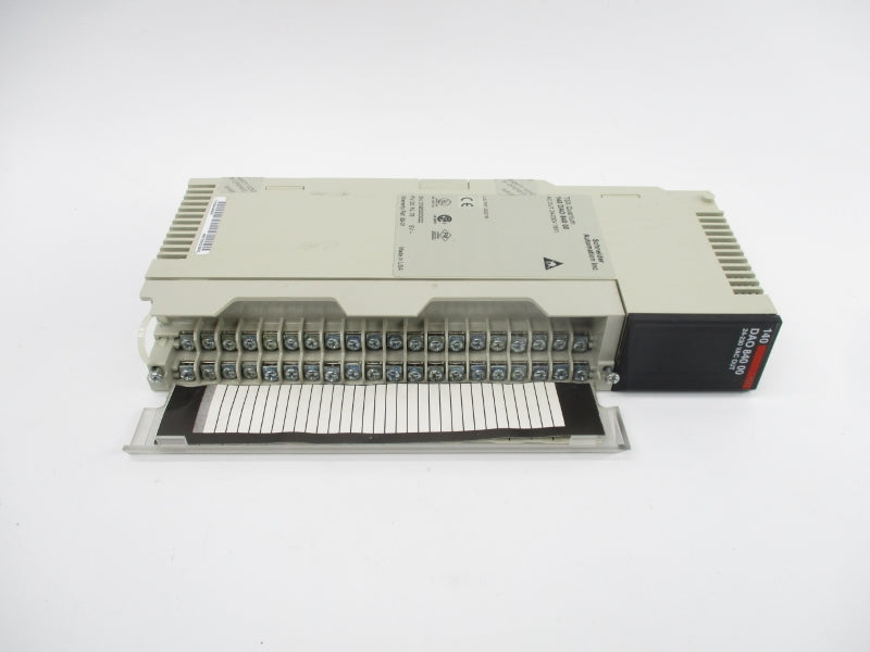 SCHNEIDER AUTOMATION 140DAO84000 24-230VAC NSNP