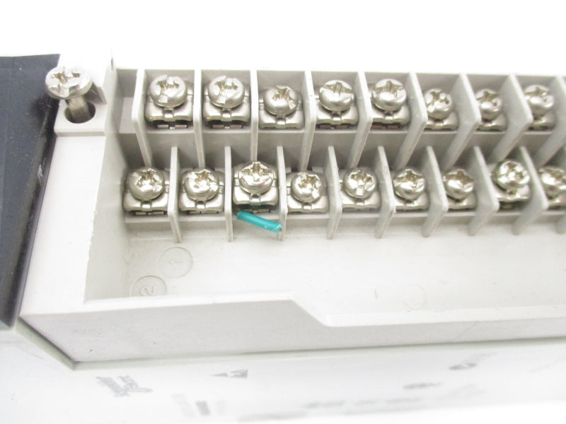 SCHNEIDER AUTOMATION 140DAI54000 115VAC (AS PICTURED1) UNMP