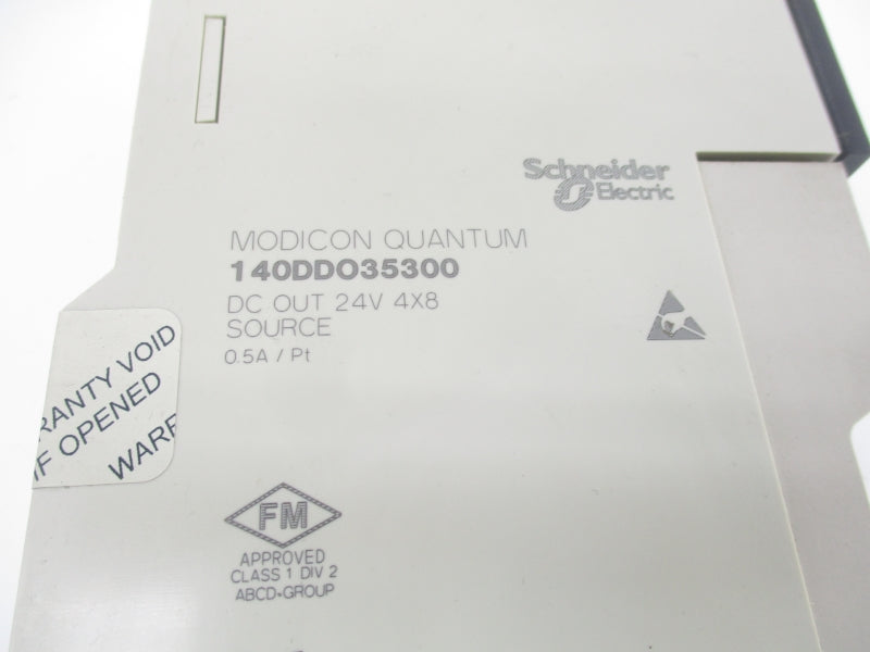 SCHNEIDER ELECTRIC 140DDO35300 24VDC 0.5A (NO DOOR) NSNP