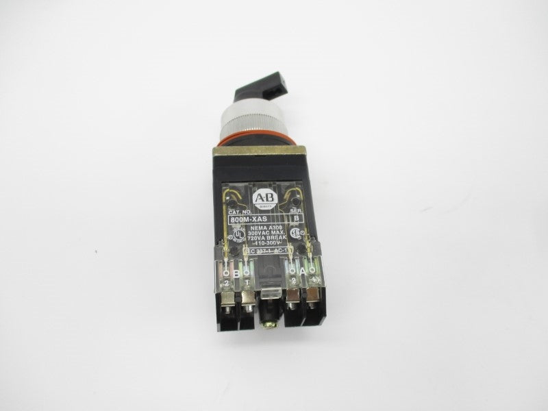 ALLEN BRADLEY 800MR-HH2BLAS SER. C 300VAC (WH) NSMP