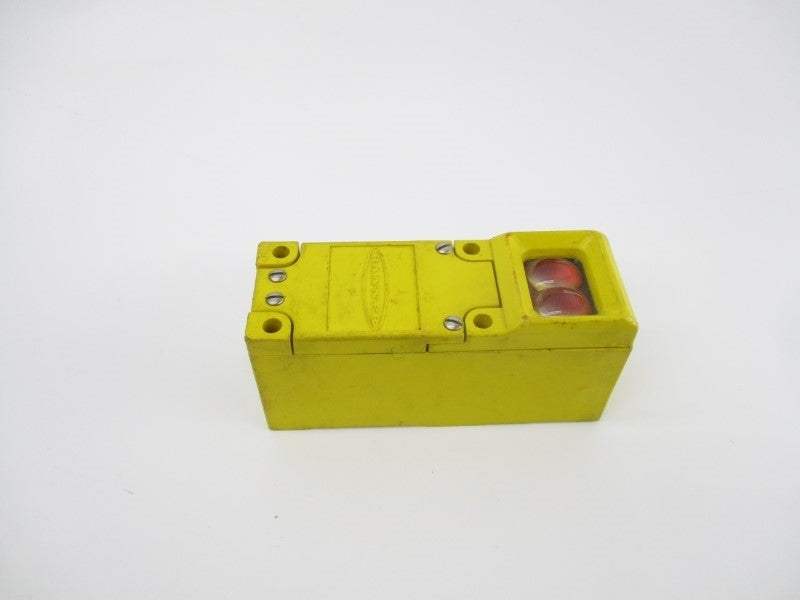 BANNER ENGINEERING SBRX1 120VAC UNMP