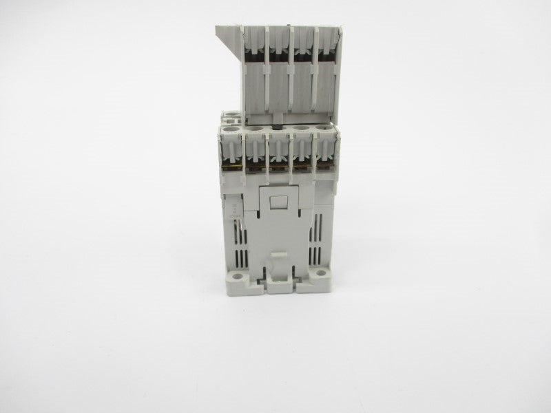GENERAL ELECTRIC MCRC022AT 24VDC 16A (AS PICTURED) NSNP