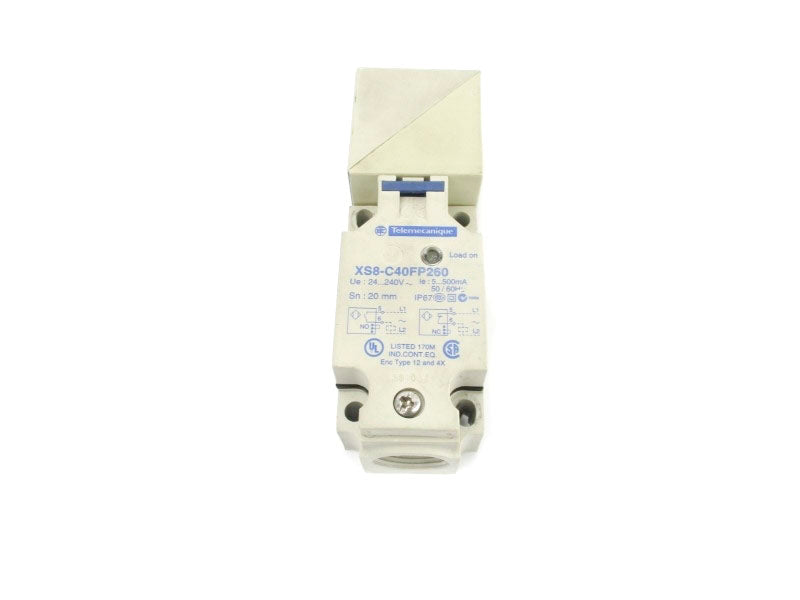 TELEMECANIQUE XS8-C40FP260 24-240V UNMP