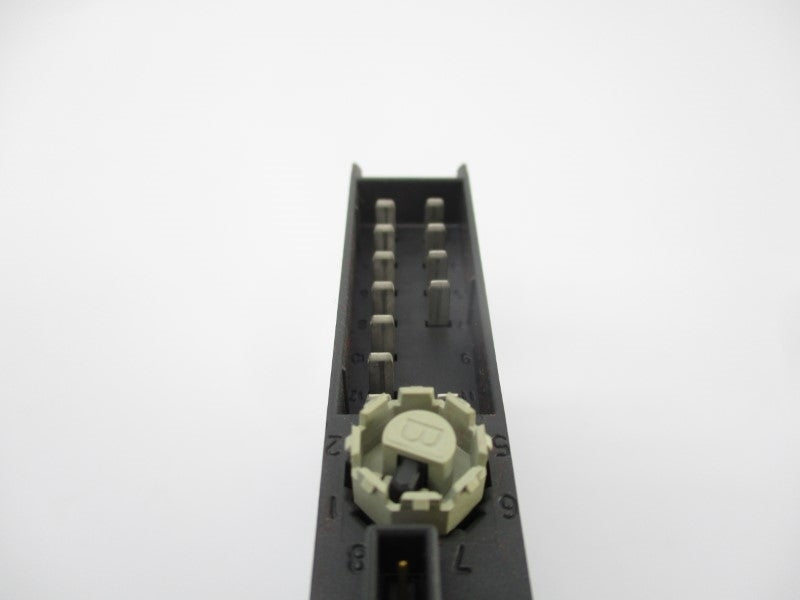 SIEMENS 6ES7132-4BD02-0AA0 24VDC 0.5A UNMP