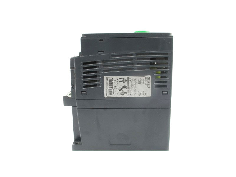 SCHNEIDER ELECTRIC ATV320U15M2C 200-240VAC 17.8A UNMP