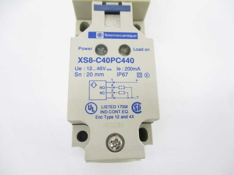 TELEMECANIQUE XS8-C40PC440 12-48V NSNP