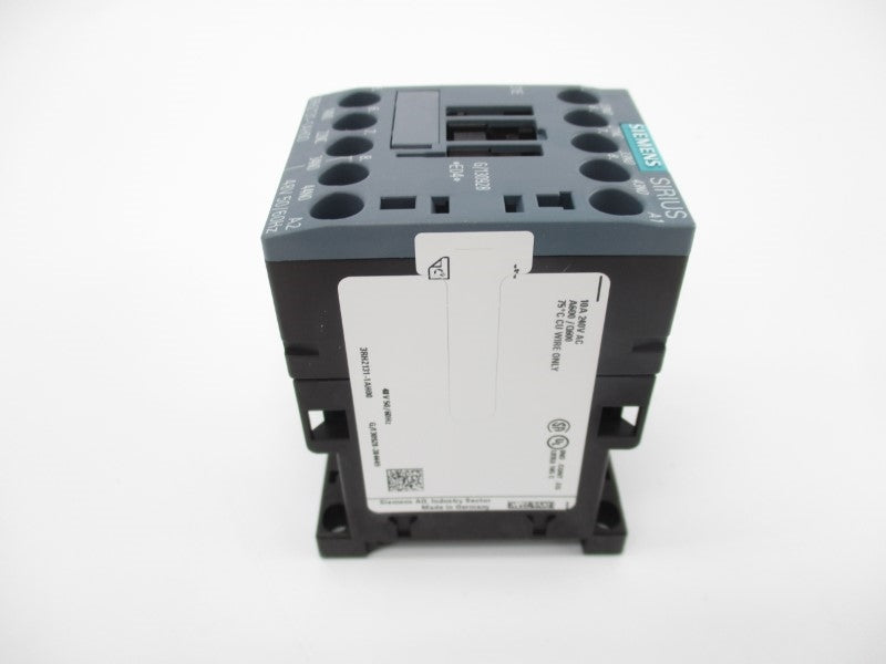SIEMENS 3RH2131-1AH00 690V 10A NSMP