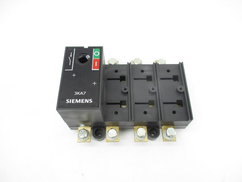 SIEMENS 3KA7116-4AA00 690VAC 22A NSNP