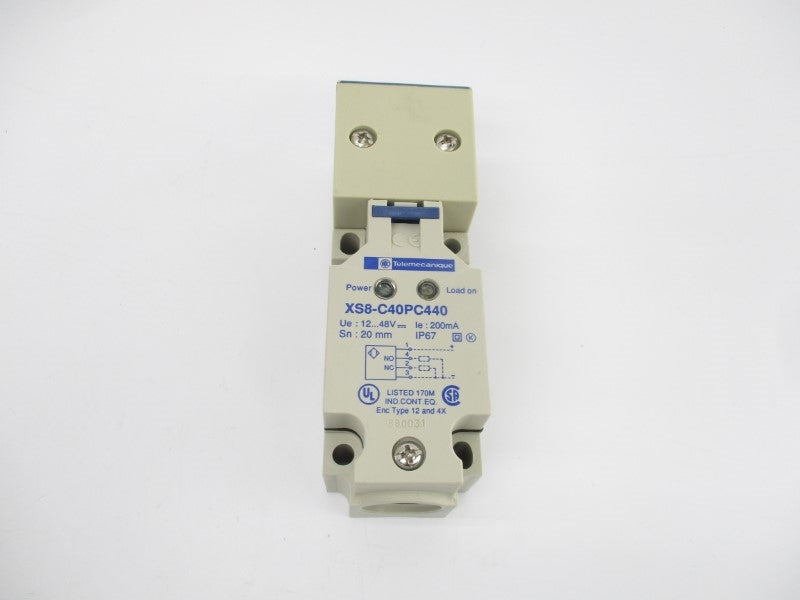TELEMECANIQUE XS8C40PC440 12-48V NSMP
