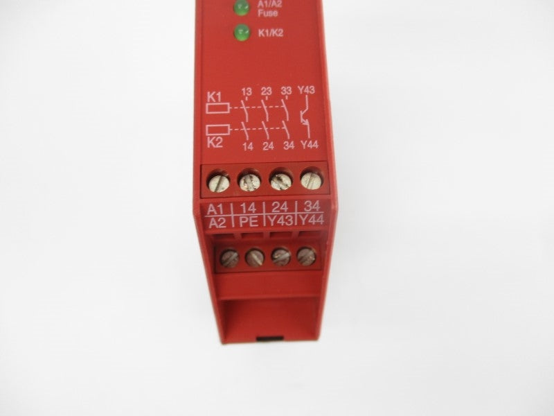 SCHNEIDER ELECTRIC XPSAC3421 230VAC 10.5A UNMP