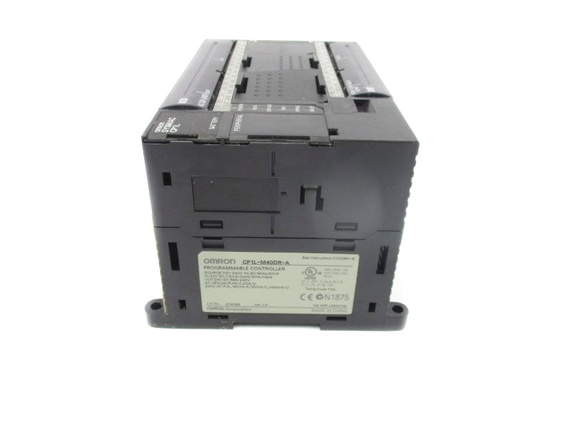 OMRON CP1L-M40DR-A 24VDC 20A UNMP