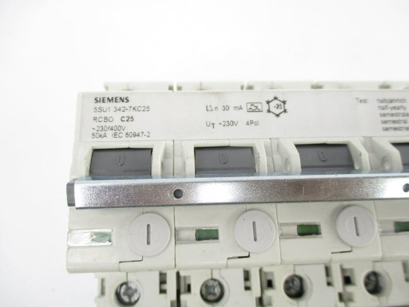 SIEMENS 5SU1342-7KC25 400/690VAC NSNP