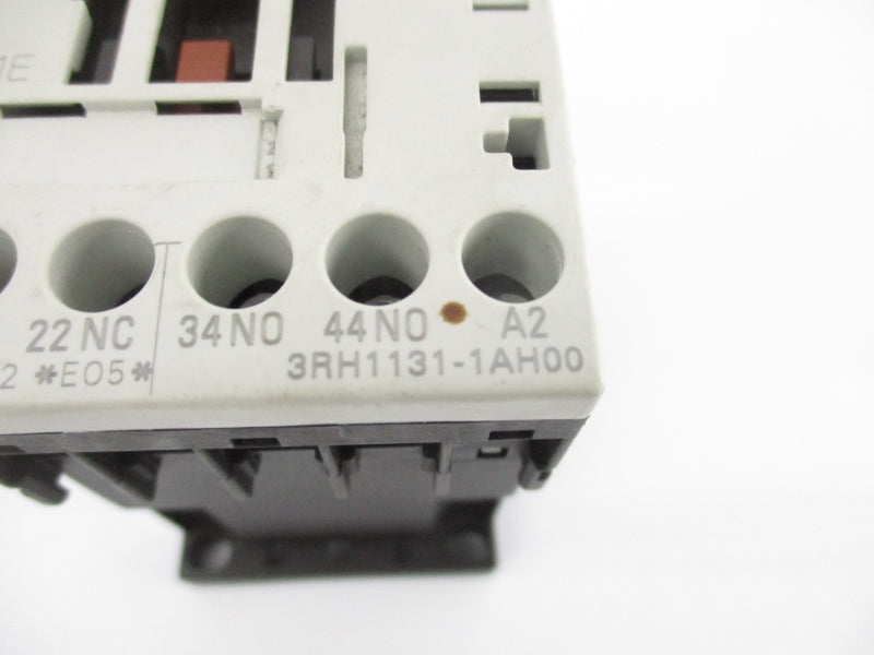SIEMENS 3RH1131-1AH00 690V 10A NSNP