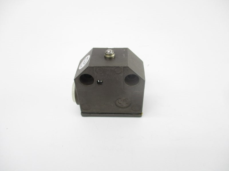 EUCHNER N01K550-M 084904 230V 4A NSMP