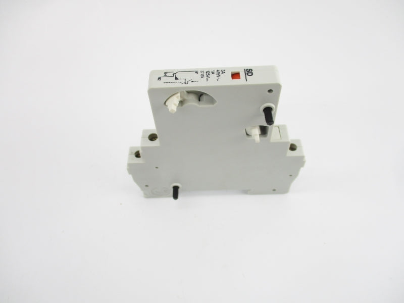 SCHNEIDER ELECTRIC 27135 415V 3A NSNP