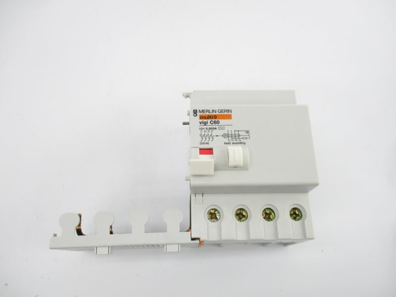 MERLIN GERIN 26646 240/418V 63A NSMP