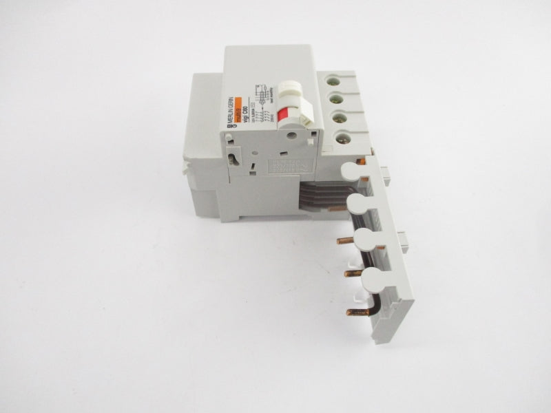 MERLIN GERIN 26646 240/418V 63A NSMP