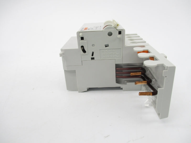 MERLIN GERIN 26605 240/415V 40A (PKG OF 2) NSMP