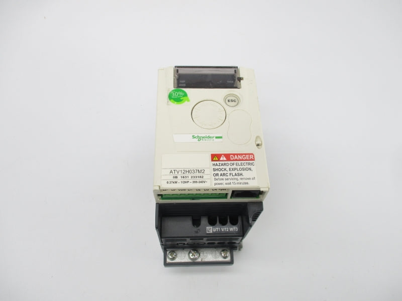 SCHNEIDER ELECTRIC ATV12H037M2 200-240V 5.9A UNMP