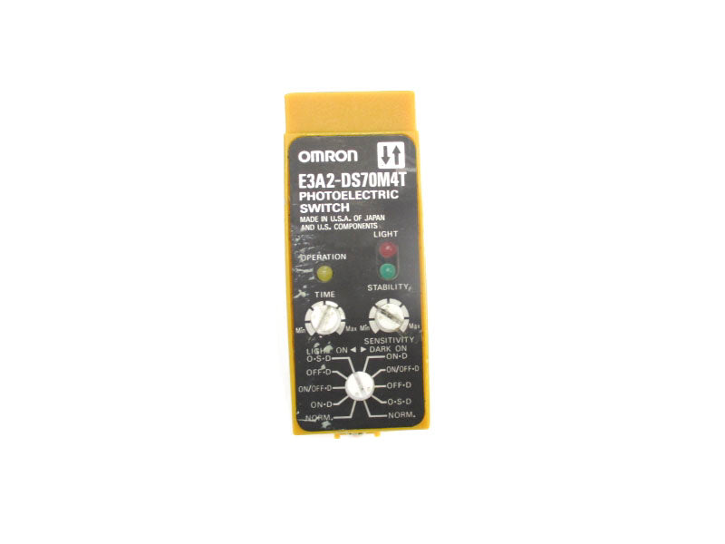 OMRON E3A2-DS70M4T 24-240VAC UNMP