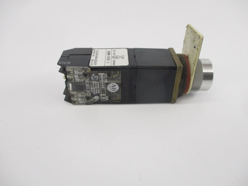 ALLEN BRADLEY 800MR-H33B SER. A 110-300V (NO KEY) NSNP
