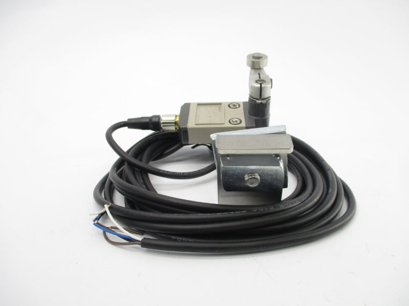 OMRON D4CC-3024 30V 1A (AS PICTURED) NSNP