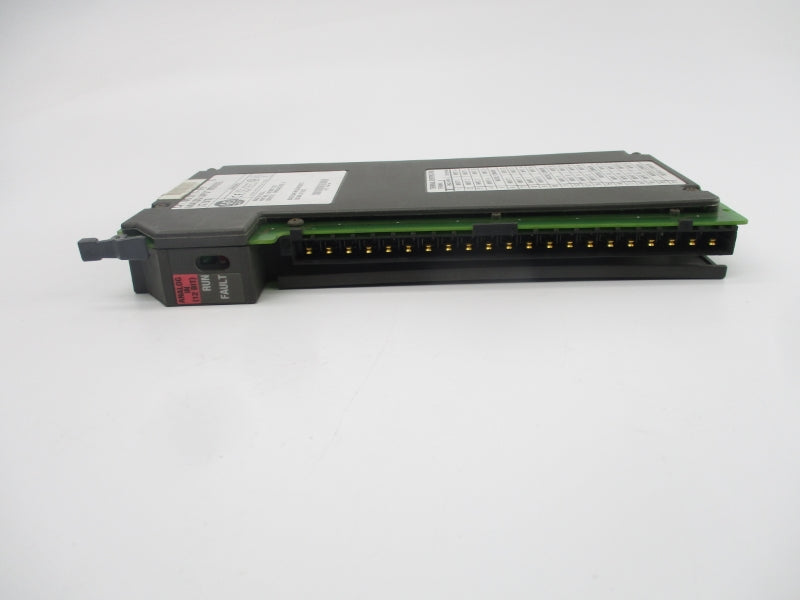 ALLEN BRADLEY 1771-IFE SER. C 5VDC F/W B UNMP