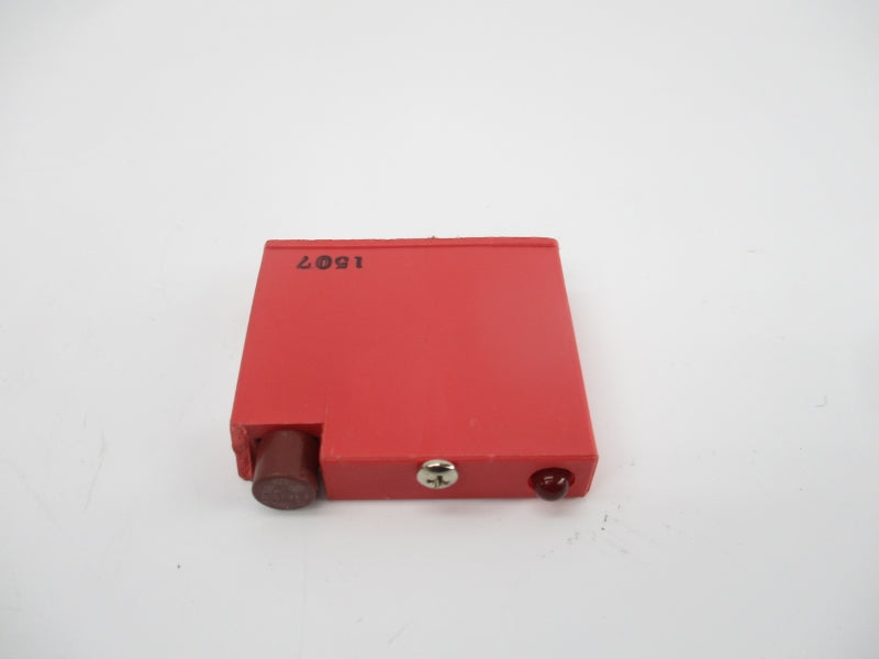 WRC WRC4-OBXS11 3-60VDC 3A (AS PICTURED) NSNP
