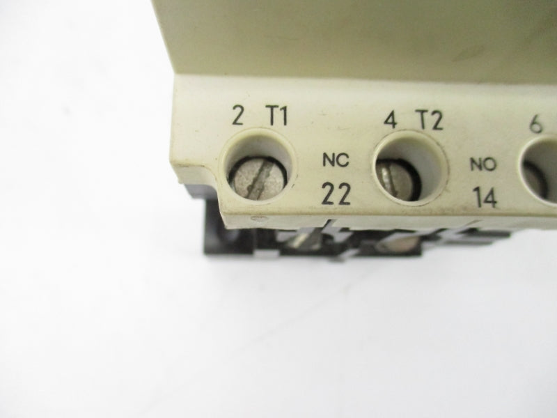 SIEMENS 3VE1015-2DU00 660V 0.4/0.25A UNMP