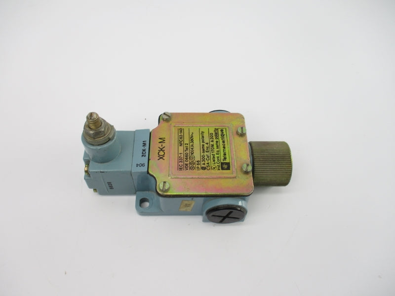 TELEMECANIQUE XCK-M 380V 10A UNMP