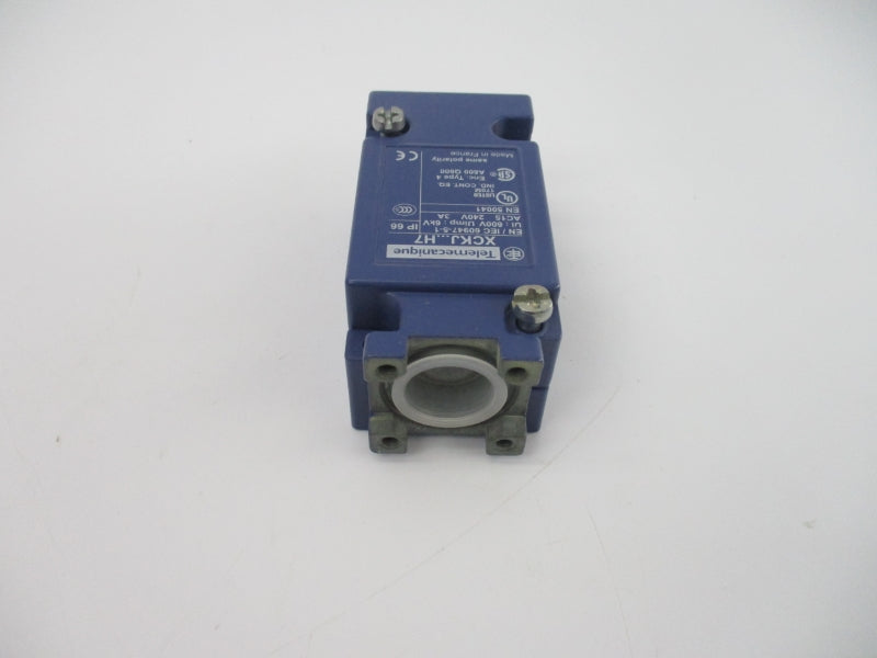 TELEMECANIQUE XCKJH7 600V 3A NSNP