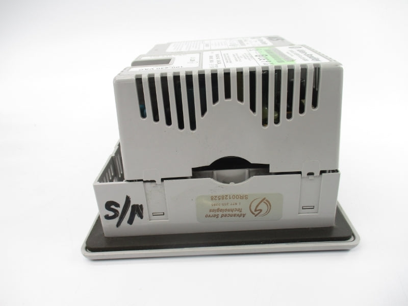 ALLEN BRADLEY 2711P-B6M8A SER. D 100-240VAC 0.6-0.3A UNMP