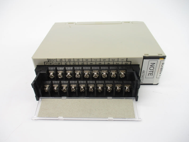 OMRON C200H-0C225 250VAC 8A NSMP