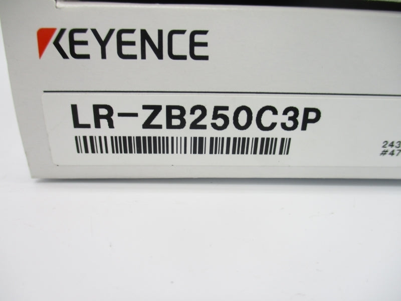 KEYENCE LR-ZB250C3P 10-30VDC NSMP