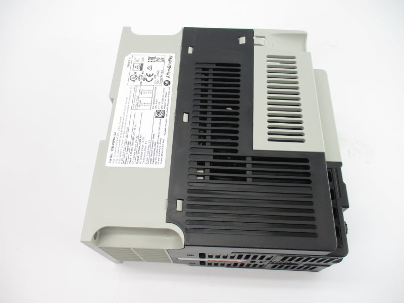 ALLEN BRADLEY 25B-V6P0N104 SER. A F/W 6.001 85-132V 6.0A (BR/WH) NSMP