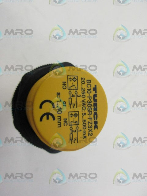 TURCK BC10-P30SR-FZ3X2 PROXIMITY SENSOR *NEW NO BOX*
