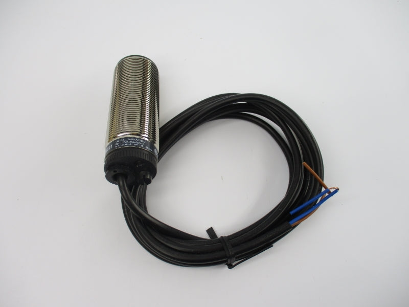 TELEMECANIQUE XSAV11801 24-240VAC/DC NSMP