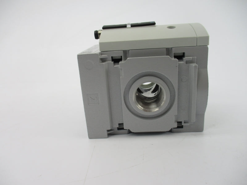 FESTO MS6-FRM-1/2-AD7 527676 15-30VDC 145PSI NSNP