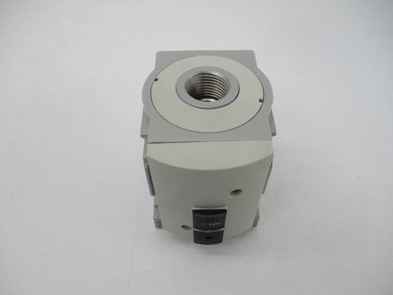 FESTO MS6-FRM-1/2-AD7 527676 15-30VDC 145PSI NSNP