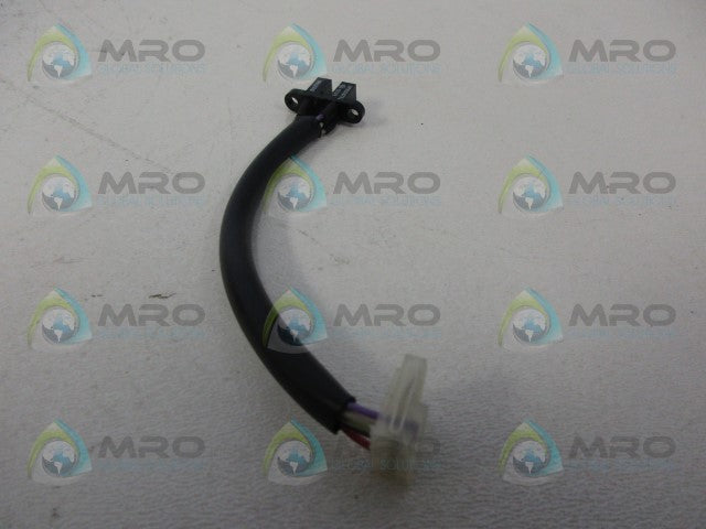 OPTEK OPB960T51 OPTOCOUPLER *NEW NO BOX