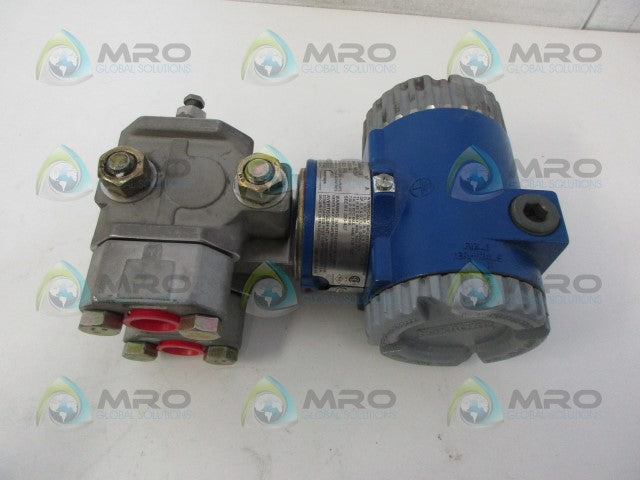 FOXBORO IDP10-T22A21F-L1 ELECTRONIC PRESSURE TRANSMITTER *NEW NO BOX*
