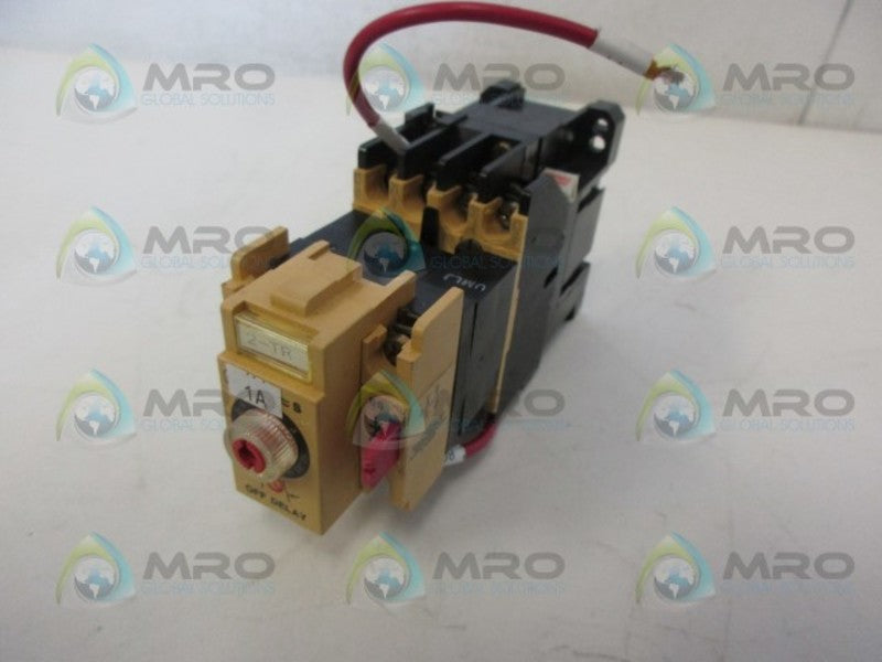 ALLEN BRADLEY 700-F220A1 SER.B CONTROL RELAY (AS PICTURED) *USED*