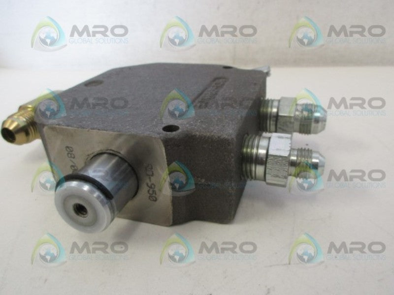 INDUSTRIAL MRO RD-950 VALVE *NEW NO BOX*