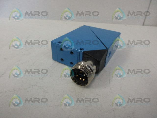 SICK WT24-2R518 PHOTO ELECTRONIC SENSOR *NEW IN BOX*